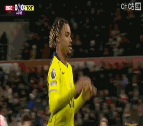 王浩然呼吁,年轻球员攻,防果断,球速体育平台,球速体育官方网站,球速体育登录入口,球速体育app下载